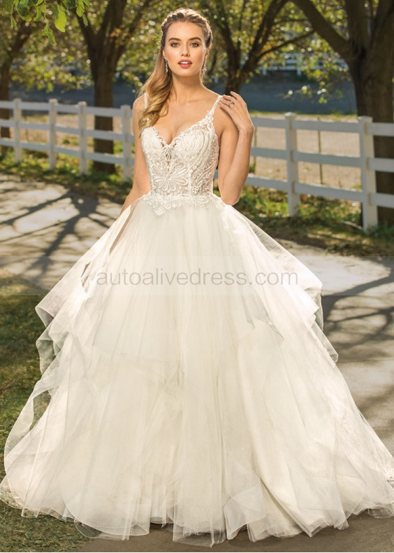 V Neck Ivory Lace Tulle Dreamy Wedding Dress With Horsehair Trim